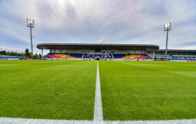 8868体育-中超赛会制也有优点？看看隔壁联赛的白癜风球场